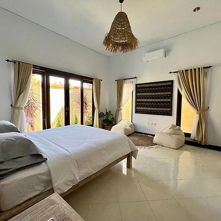 Villa Danielle Seminyak  Exterior photo