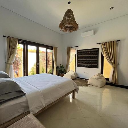 Villa Danielle Seminyak  Exterior photo